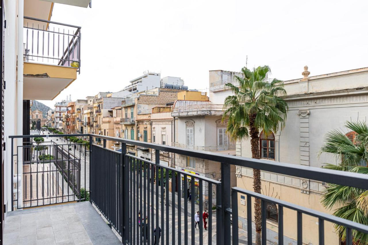 Casa Vacanze Del Corso Bagheria Kültér fotó