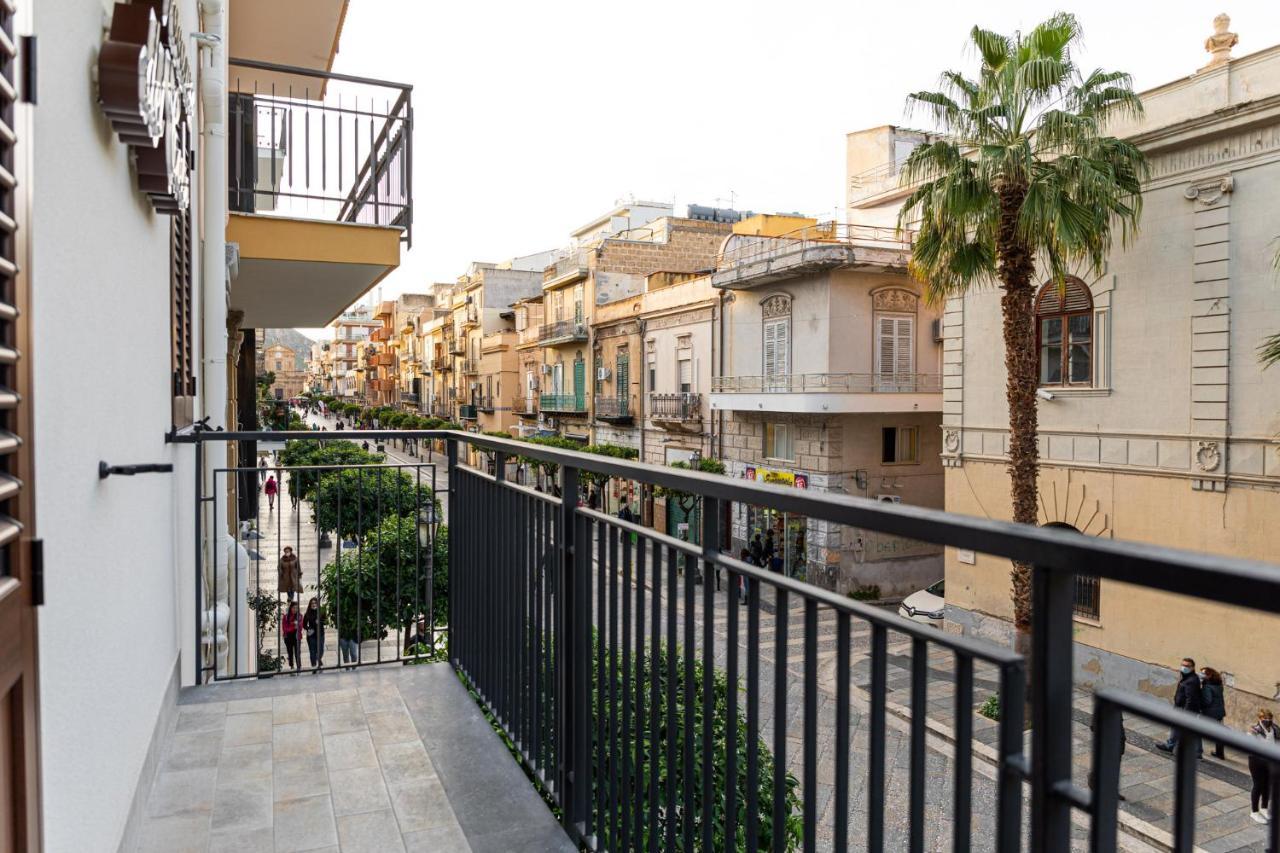 Casa Vacanze Del Corso Bagheria Kültér fotó