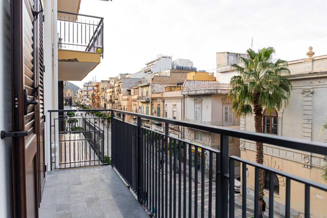 Casa Vacanze Del Corso Bagheria Kültér fotó